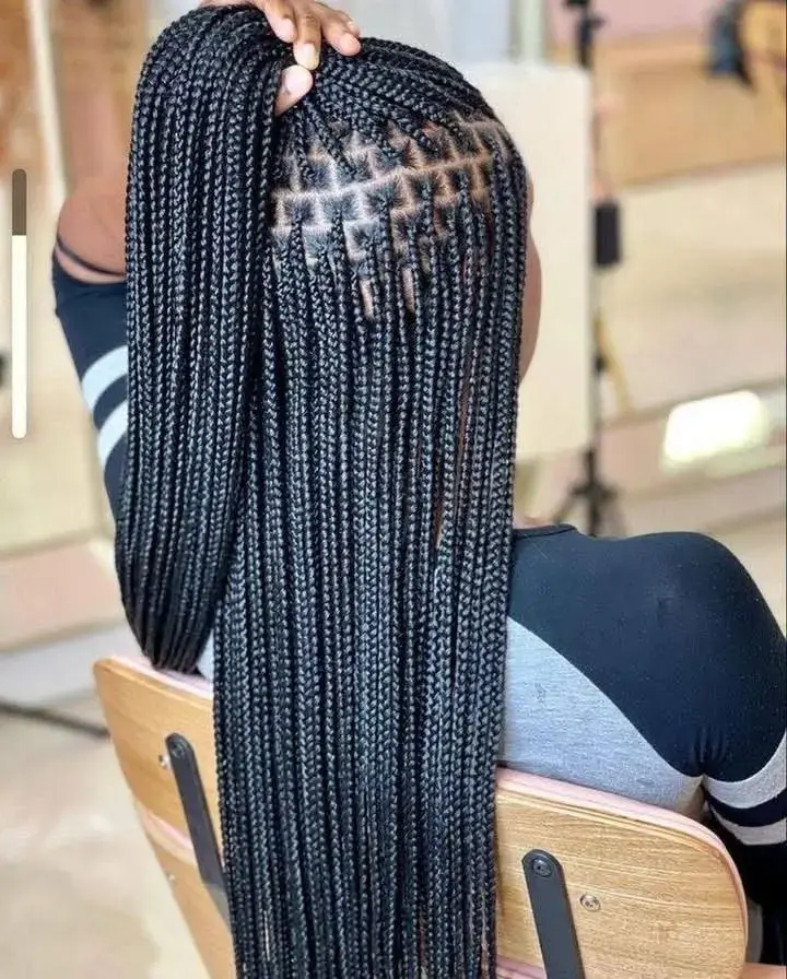 Knotless braids at Docia and Aisha Braiding Lounge and Barbershop in Willingboro NJ